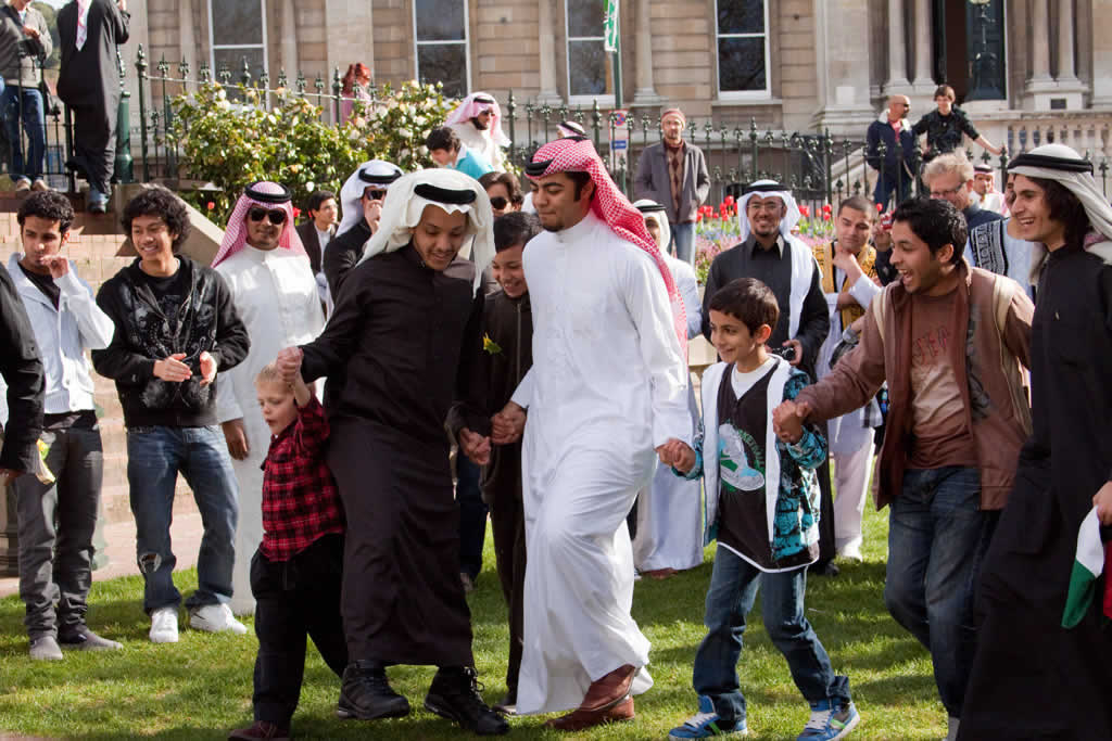 Eid  celebrations  in the  Dunedin  Octagon, at the end  of  Ramadan 2009